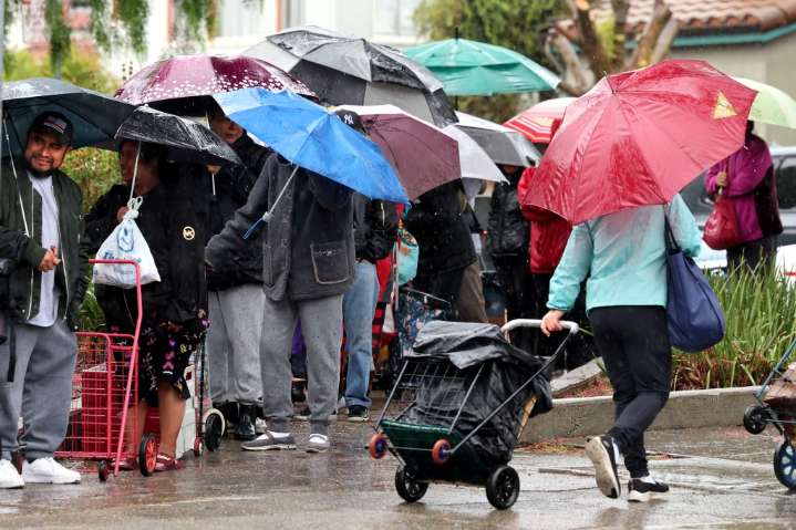 Atmospheric river storm approaching Bay Area with high winds, rain