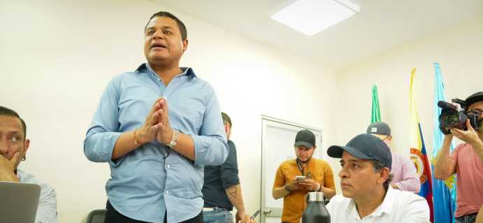 JAC vs ALCALDE: 48 Genaro Redondo Choles, deberá responder a presidentes de Juntas Comunales, sobre dineros públicos, ordena juez de la república