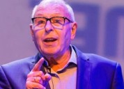 “Nos estamos convirtiendo en uno de los países africanos más pobres”, sostuvo Roberto Bacman