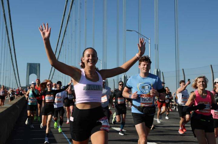 NYC MARATHON: Perfect weather and energized New Yorkers greet 55,000 runners for the great five