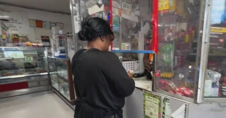 Bay Area stores seeing less business due to shoppers not having SNAP benefits