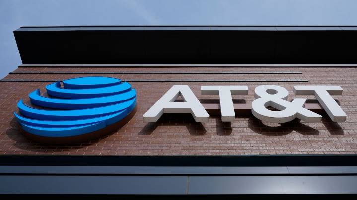 AT&T reached a $177M data breach settlement. What consumers should know about claiming their money