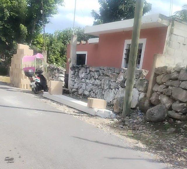 Acusan a tesorero de Cansahcab de beneficiarse de programa de techumbres