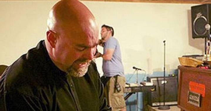 'Snake Salvation' pastor's horror death after refusing treatment for rattlesnake bite