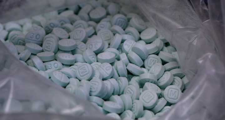 Fentanilo por contacto: mito o riesgo real en Houston