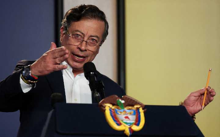 Seis menores murieron en bombardeo militar colombiano contra disidencias: Defensoría