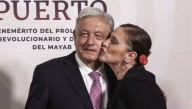 Beatriz Gutiérrez Müller e hijos de AMLO visitan a expresidente en Palenque