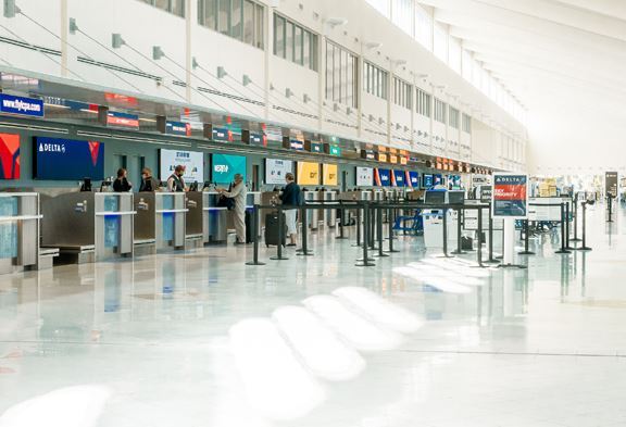 Delays, cancellations up at Florida airports as FAA orders flight cuts and federal shutdown continues