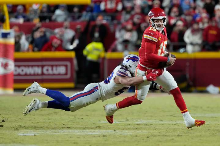 DraftKings promo code: Win $5 Chiefs vs. Bills bet, get $300 bonus & NBA League Pass trial