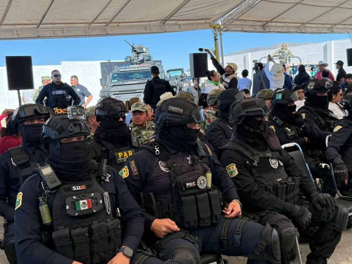 Inauguración de Cuarteles Militares y Estatales en Coahuila