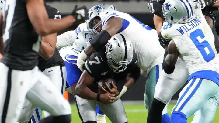 Cowboys' acquisition pays immediate dividends in rout