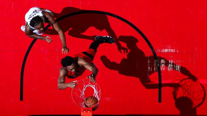 How identity thieves look to young athletes for a payday