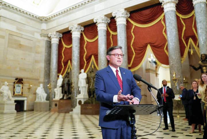 Trump signs deal to end longest U.S. government shutdown in history