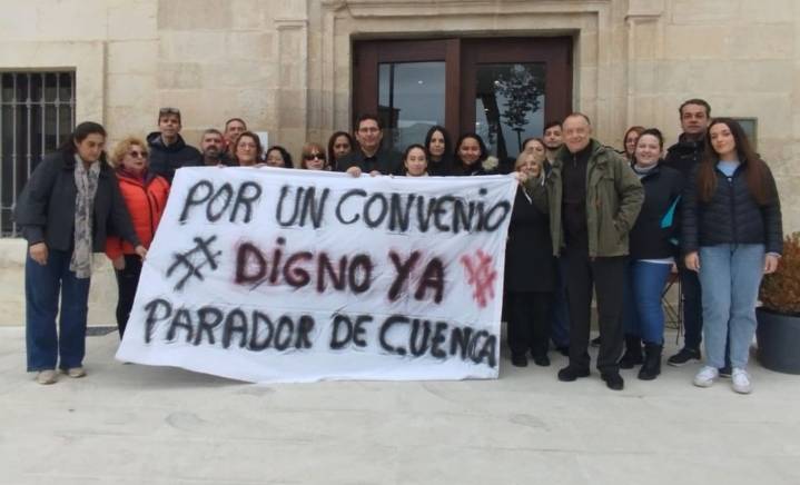 Los trabajadores del Parador reclaman «un convenio digno»