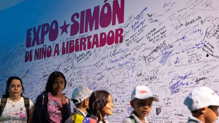 Más de un millón de visitas alcanza la Expo Simón: “De Niño a Libertador”