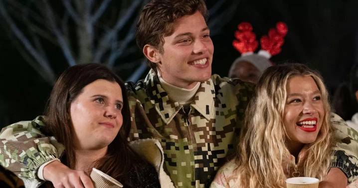 EastEnders' Anthony 'exposed', Tommy 'is Zoe's tormentor' and couple engaged