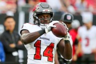 Is Chris Godwin Playing Today? Should I Start Chris Godwin for Week 12 Fantasy Football?