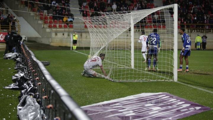 El fondo sur del Reino se silenció ante el Granada