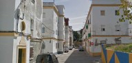 Una mujer y tres menores intoxicados por una fuga de gas en su vivienda en Algeciras