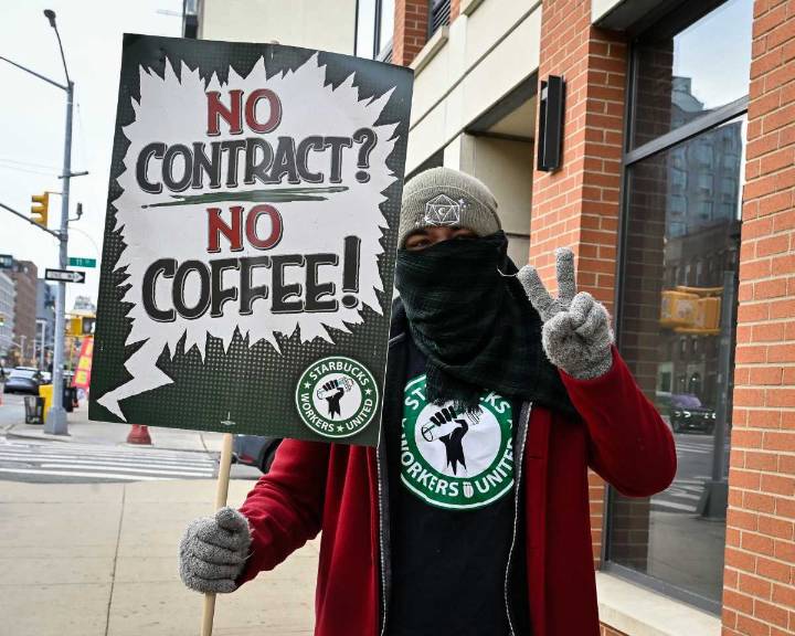 ‘Red Cup Rebellion’ boils over: Starbucks workers escalate ULP strike • Brooklyn Paper