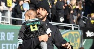 Daily Slop: 23 Nov 25 – Commanders QB Marcus Mariota honored for induction into Oregon Athletics Hall of Fame