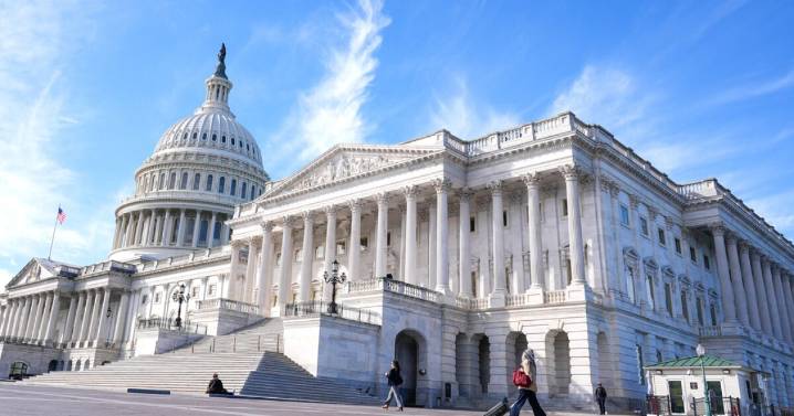 Senate approves bill to end the shutdown, sending it to the House