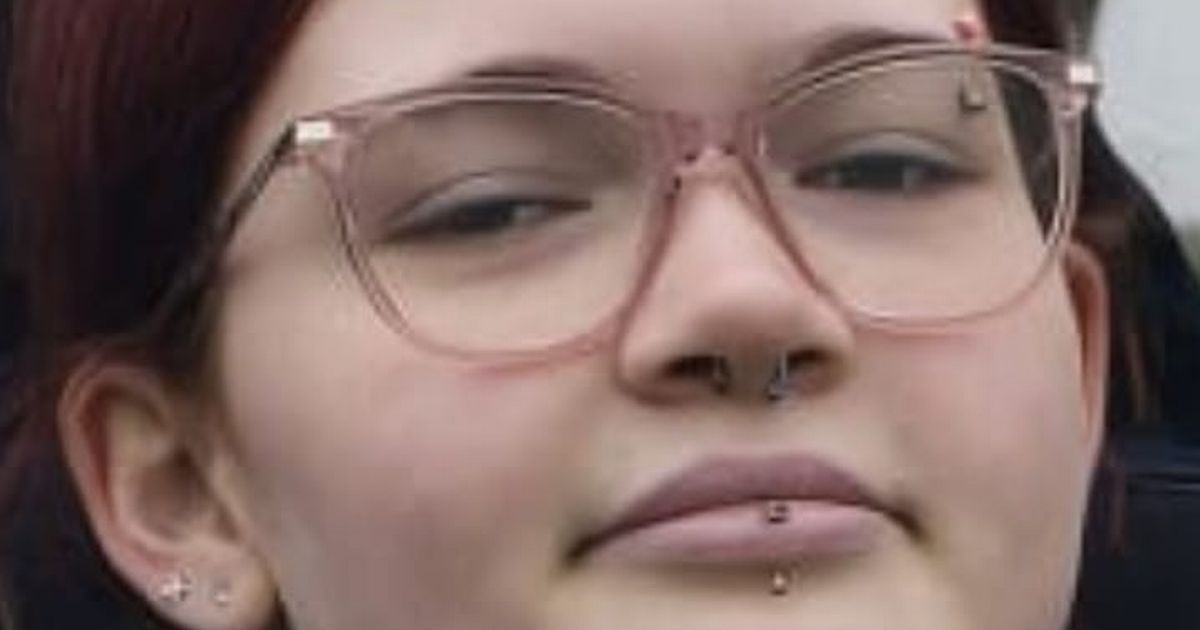 Urgent search launched for missing Coalville teen wearing pink jacket