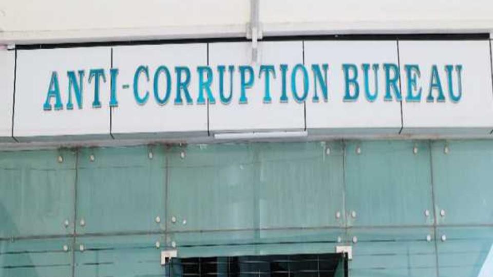 ACB Conducts Raids at Nizamabad Municipal Office