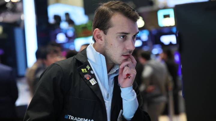 S&P 500 'corrective phase' could take it down 10%, says Raymond James