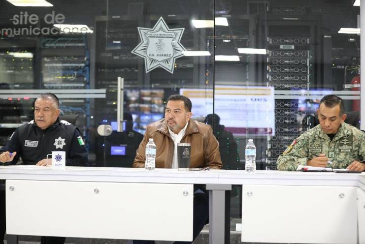 Encabeza el Presidente Pérez Cuéllar reunión de la Mesa de Seguridad