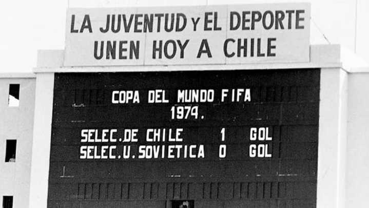 A 53 años del “partido fantasma”: 28 segundos, un gol y un estadio vacío en los inicios de la dictadura en Chile