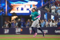Reports: Mariners bringing back 1B Josh Naylor on 5