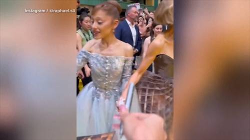 Ariana Grande accosted by attendee at 'Wicked' premiere