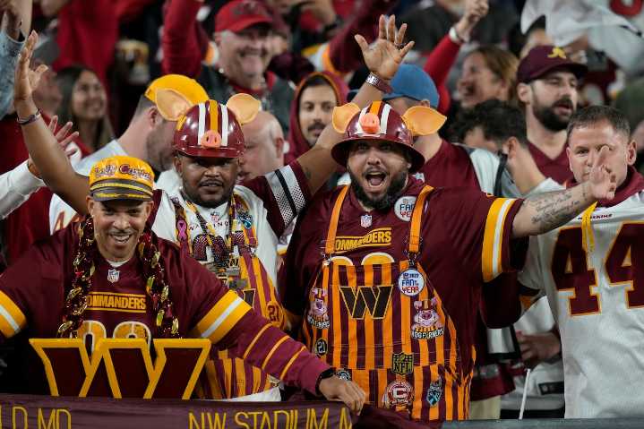 NFL RedZone FREE LIVE STREAM (11/9/25): Time, TV Channel for Week 10 NFL games