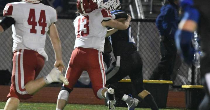 Troy runs by Warrior Run