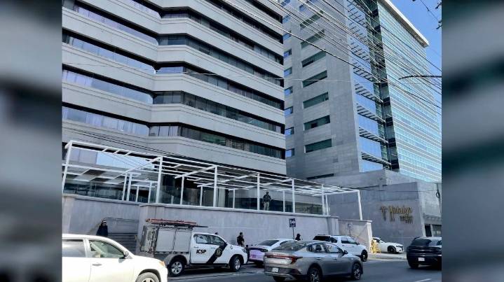 Catean consultorio por privación ilegal de mujer en Monterrey