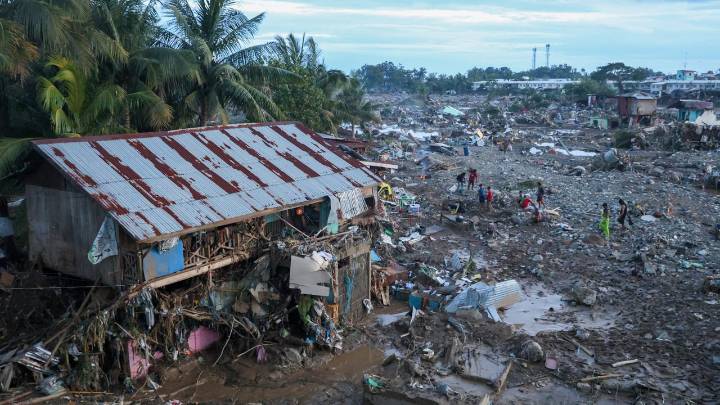 Philippines declares a state of emergency after Typhoon Kalmaegi left at least 114 people dead