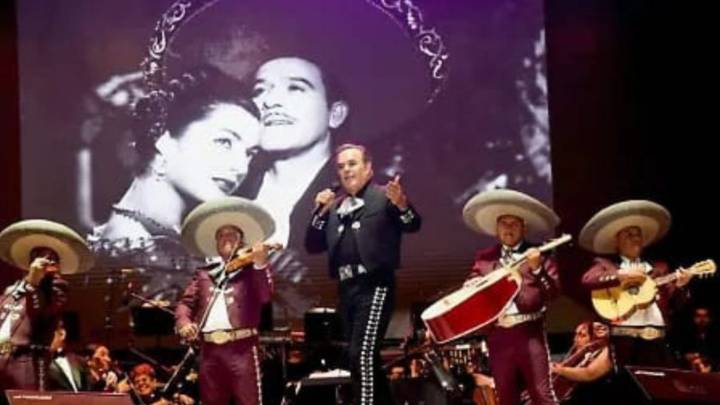 Fernando de la Mora, Regina Orozco, Kika Eggar y Kalimba en ‘El origen de un sueño’ 80 aniversario de la SACM