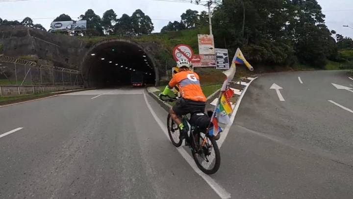 Tres rutas en bicicleta para descubrir la belleza de Colombia sobre ruedas