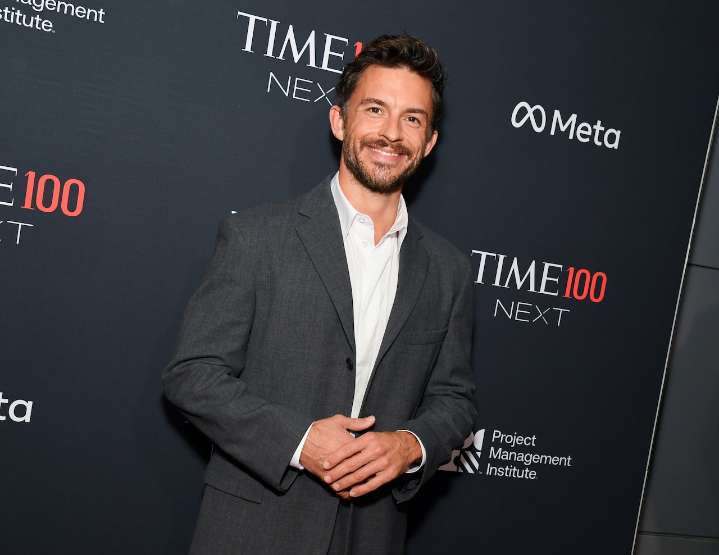 ‘Bridgerton,’ ‘Wicked’ star named People’s ‘Sexiest Man Alive’ for 2025