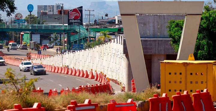 ¡Evita la zona! Cierre en Calzada La Huerta en ambos sentidos esta noche