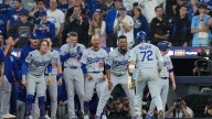 Dodgers urged to re-sign World Series hero in free agency