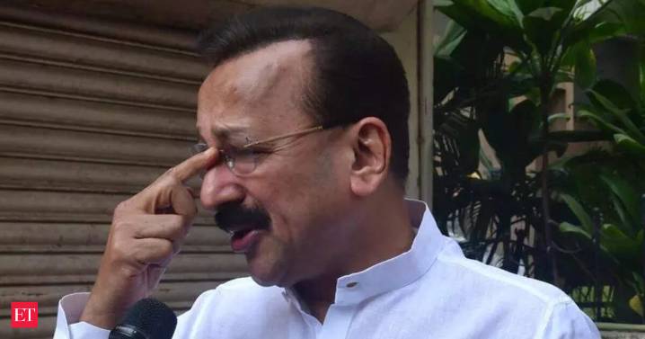 Gangster Anmol Bishnoi being deported to India