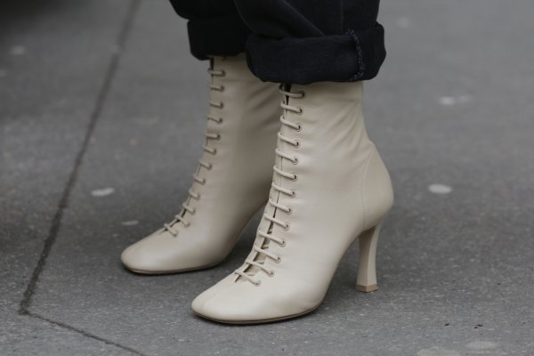 El invierno en el que nos enamoramos (otra vez) de los botines de bruja