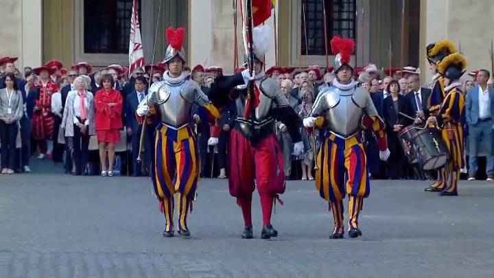 Suiza rechaza incluir a las mujeres en el servicio militar obligatorio