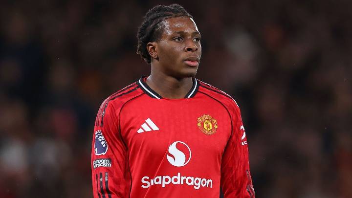 Ruben Amorim: Patrick Dorgu nervousness shows Man United pressure