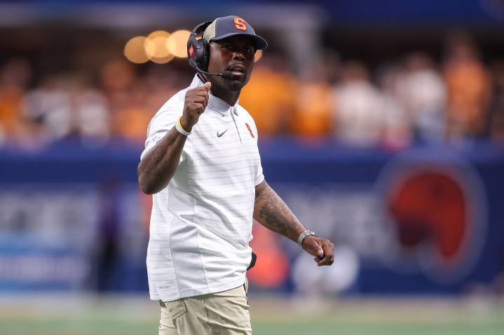 Fran Brown to Change Two Syracuse Coaches After Being Linked to New College Football Job Fran Brown makes moves at Syracuse amid reports linking him to another college football opportunity. Find out w