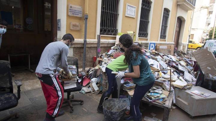 La Ribera mantiene cerrados 17 edificios municipales un año después de las inundaciones