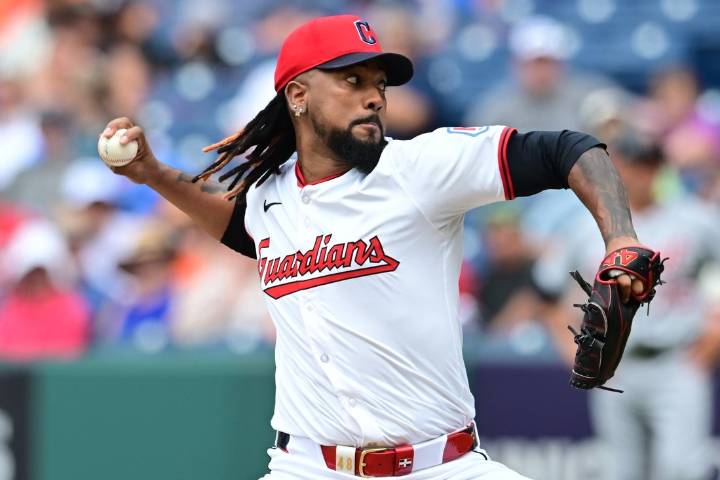 Deadspin | Guardians P Emmanuel Clase surrenders in gambling case