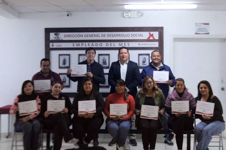 Reconoce Desarrollo Social a su personal destacado